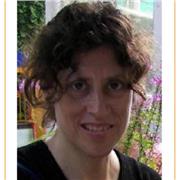 Professora de classes partícular de física i química, amb molta experiència a nivell industrial. Entusiasta per la ciència i a tecnologia. Nivell fins a Batxillerat. També de classes de matemàtiques i anglès